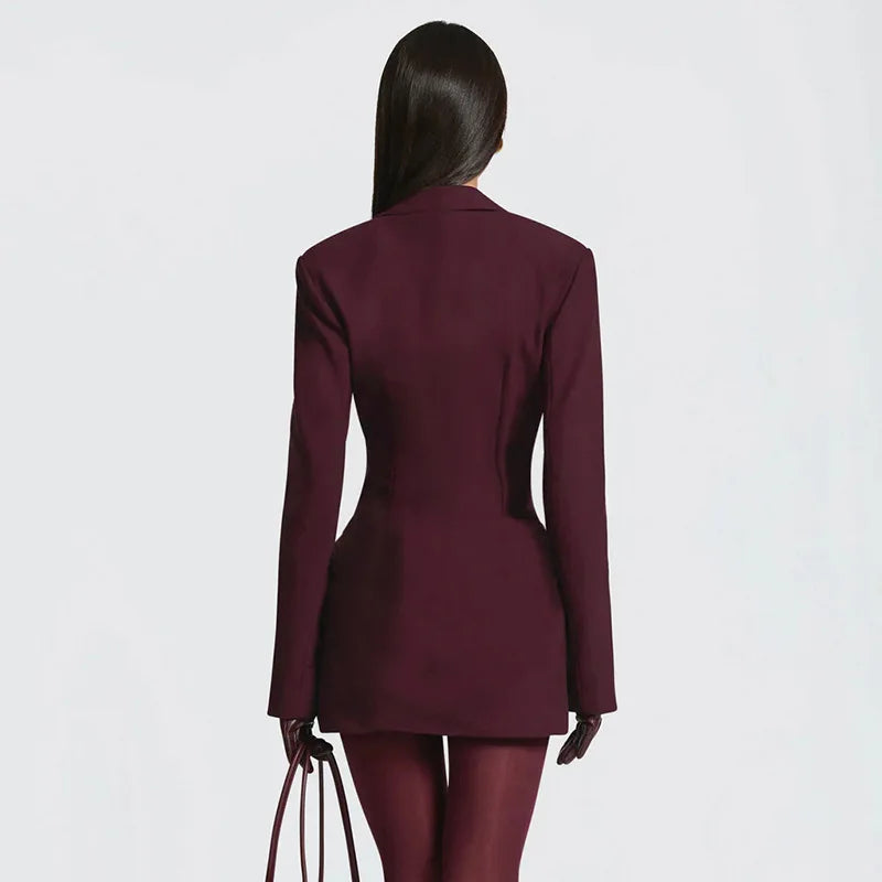 בגד יוקרתי ומחמיא- פריז