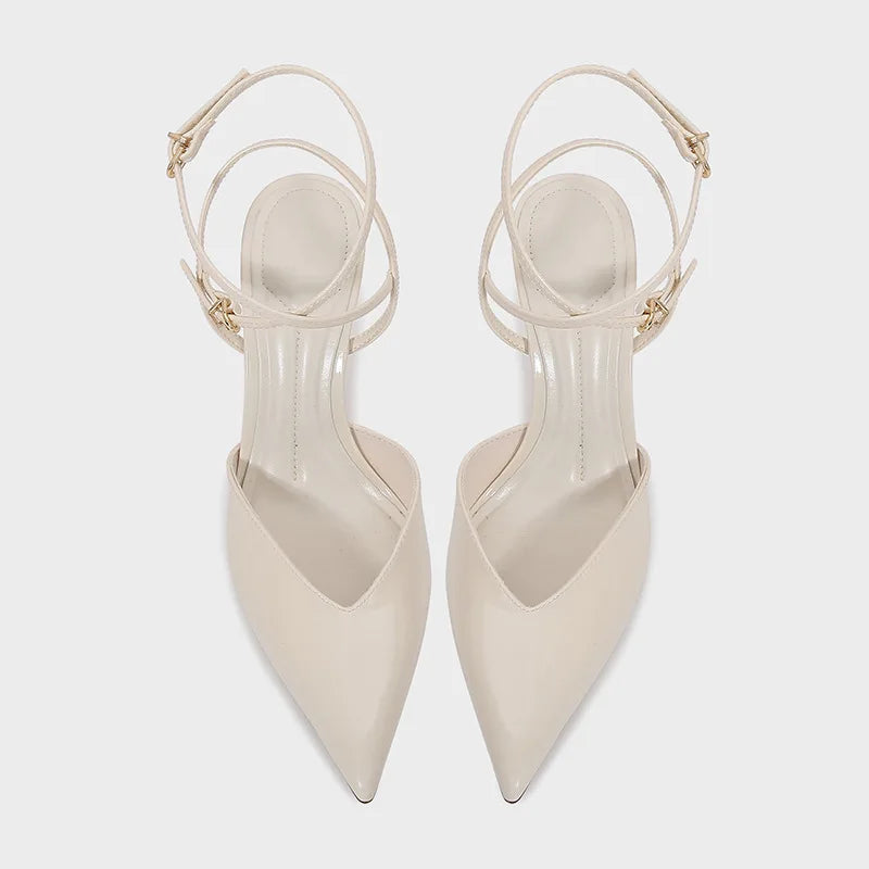 נעלי עקב עם נוכחות- מיה